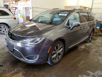 2017 Chrysler PACIFICA Limited, gray — VIN 2C4RC1GG7HR647567, Copart