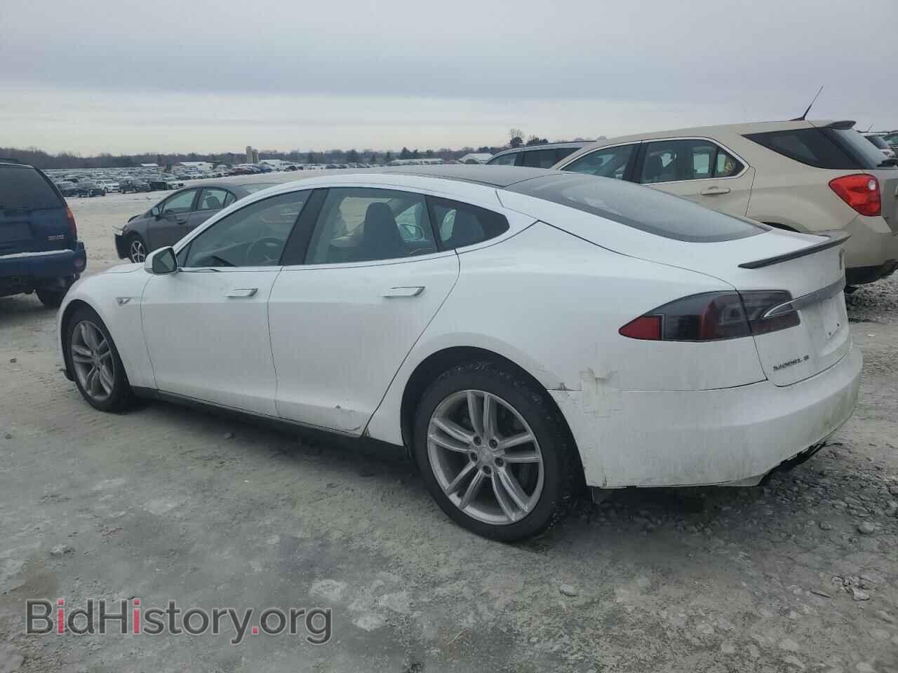 2013 TESLA MODEL S - VIN: 5YJSA1DP0DFP05276 - Фото 2