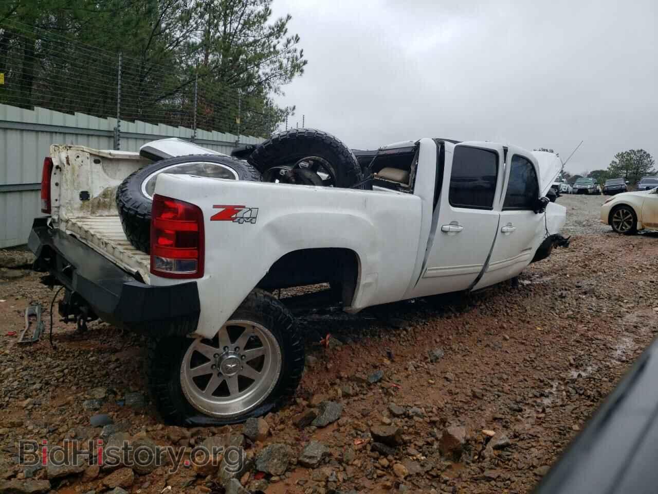 2011 GMC SIERRA - VIN: 1GT121C88BF114348 - Фото 3