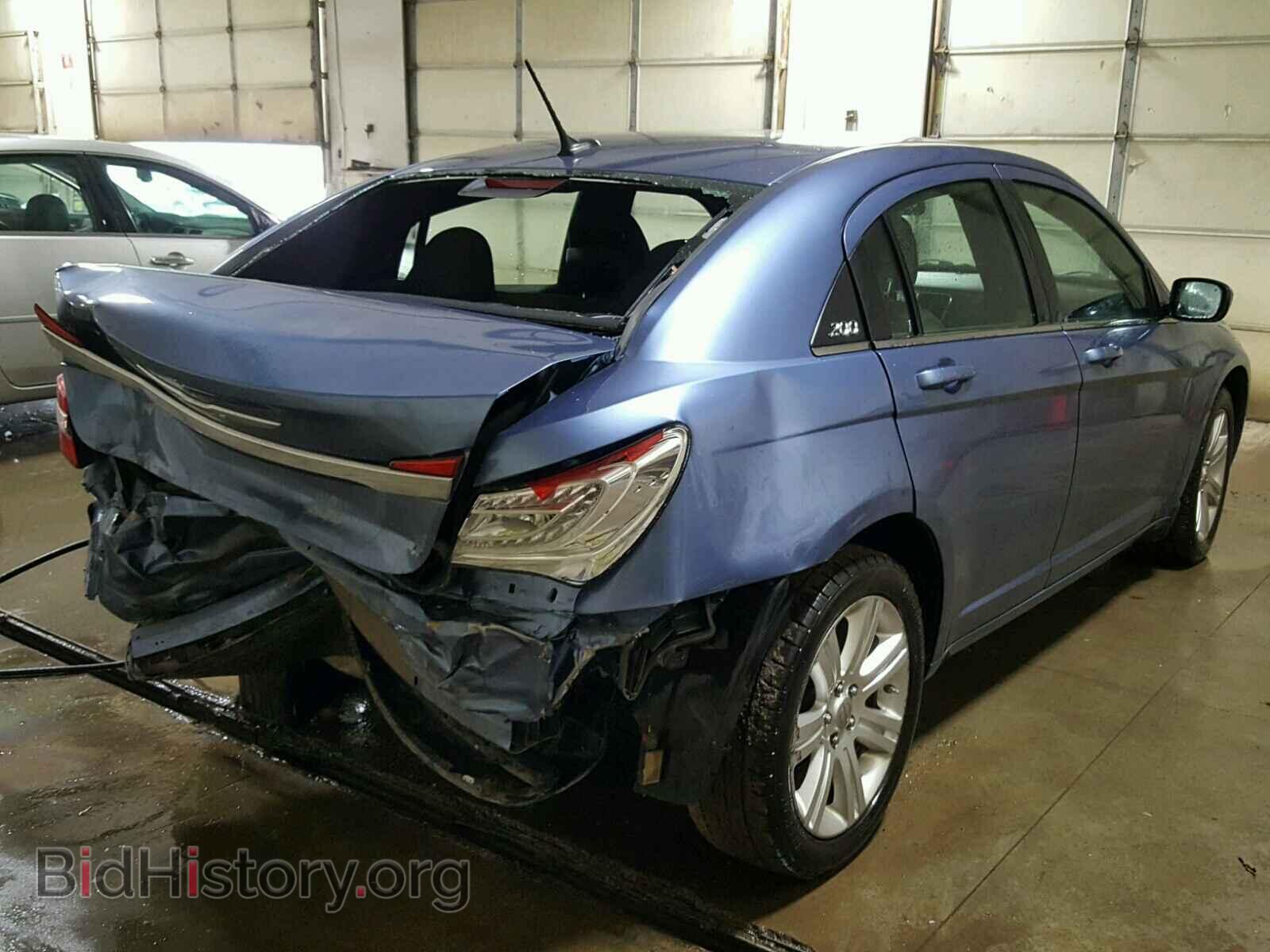 2011 CHRYSLER 200 - VIN: 1C3BC1FB2BN569019 - Фото 4