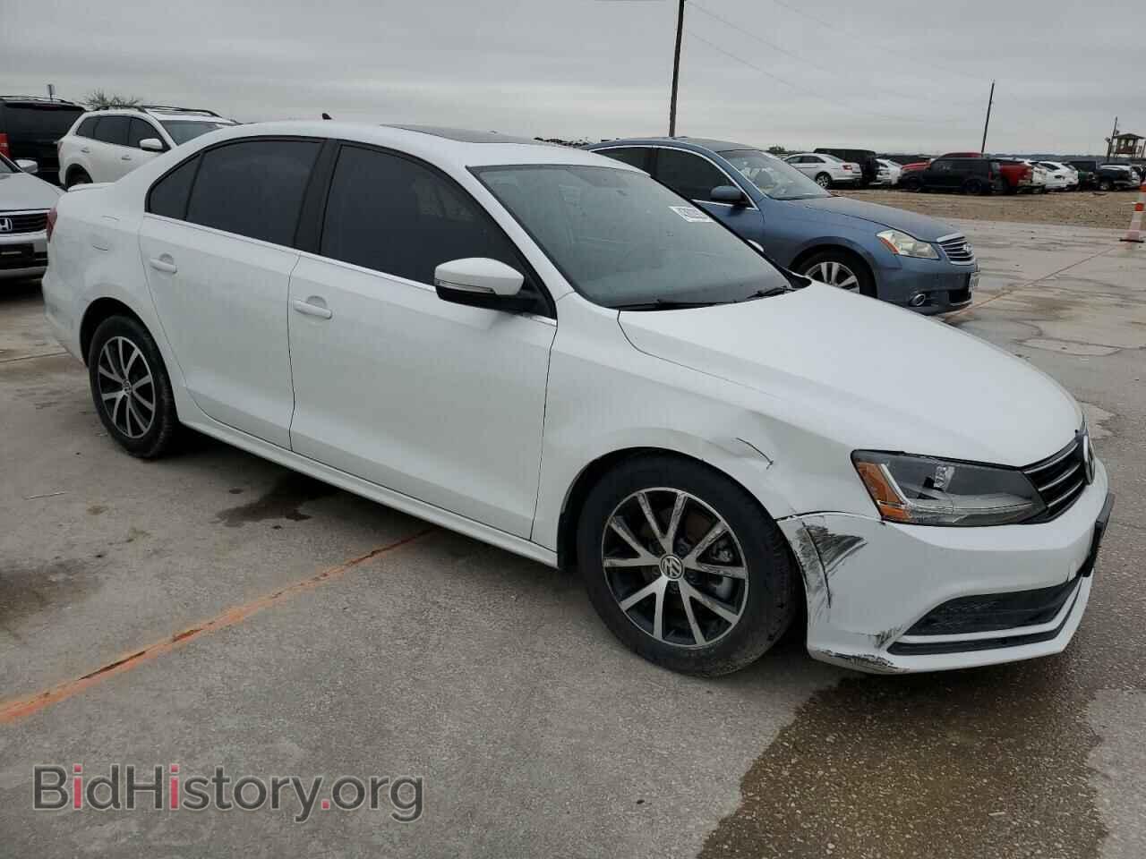 2017 VOLKSWAGEN JETTA - VIN: 3VWB67AJ2HM303455 - Фото 4