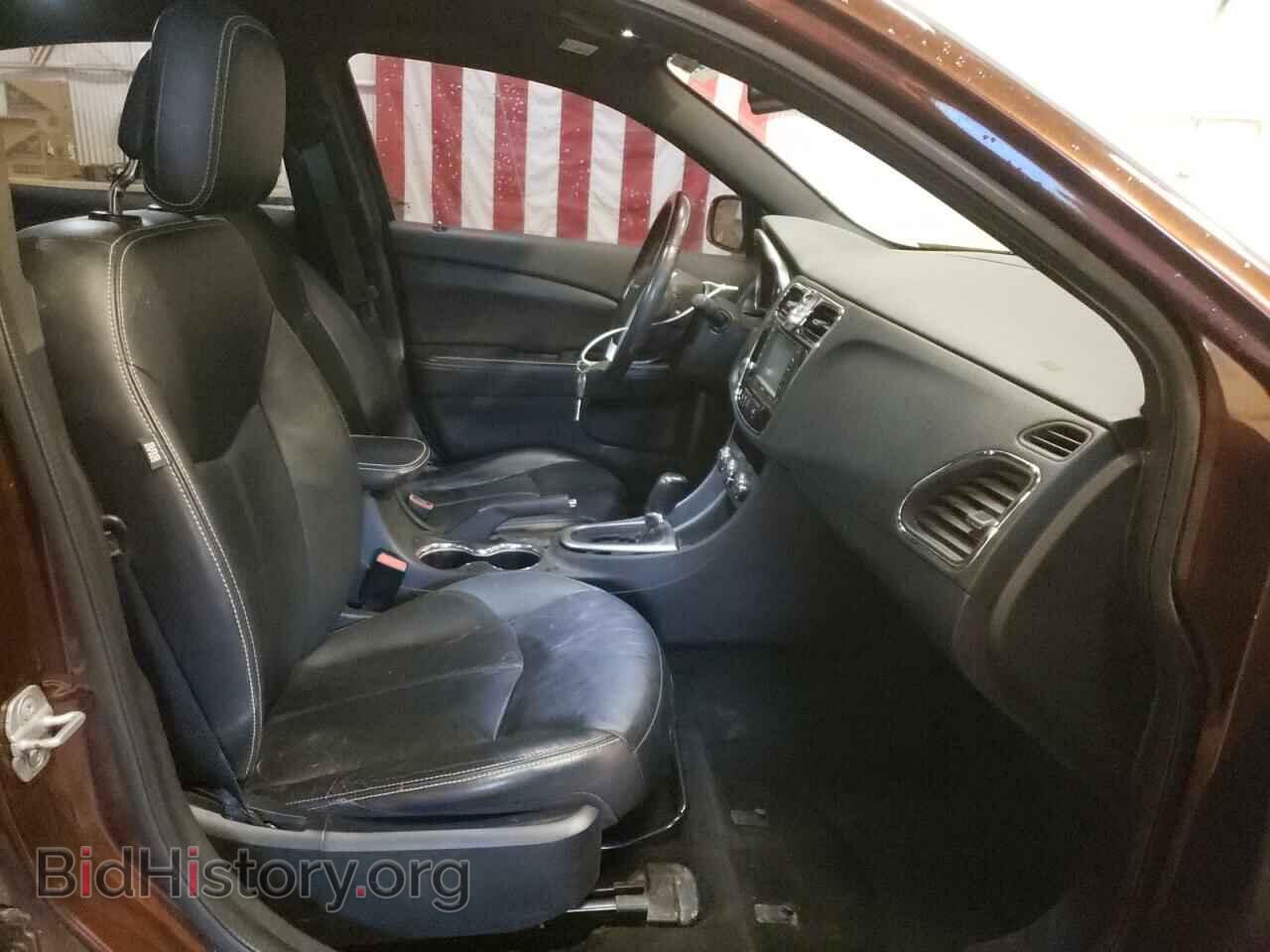 2012 CHRYSLER 200 - VIN: 1C3CCBCG2CN214573 - Фото 5
