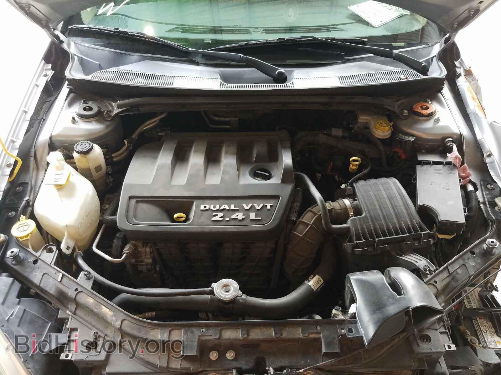 2013 CHRYSLER 200 - VIN: 1C3CCBAB0DN670855 - Photo 7
