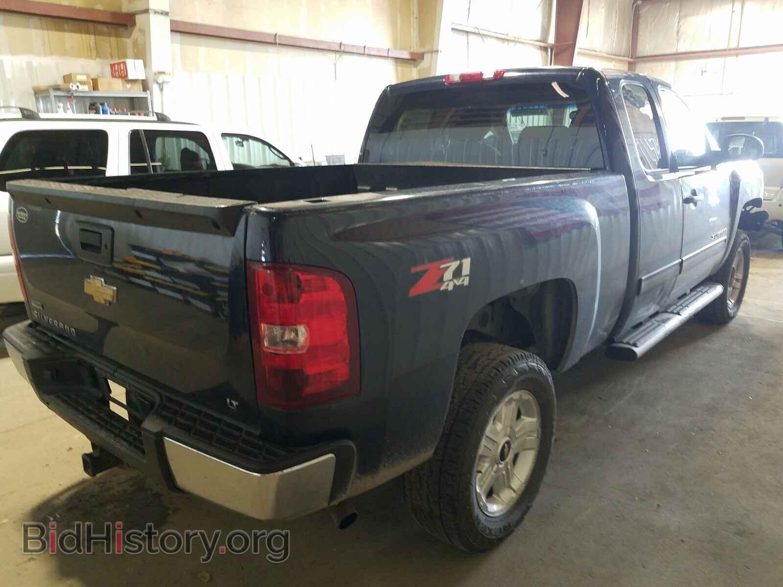 2010 CHEVROLET SILVERADO - VIN: 1GCSKSE32AZ109915 - Фото 4