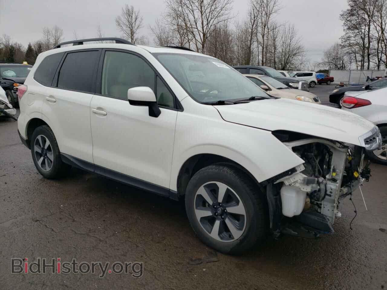 2017 SUBARU FORESTER - VIN: JF2SJAEC3HH803396 - Фото 4