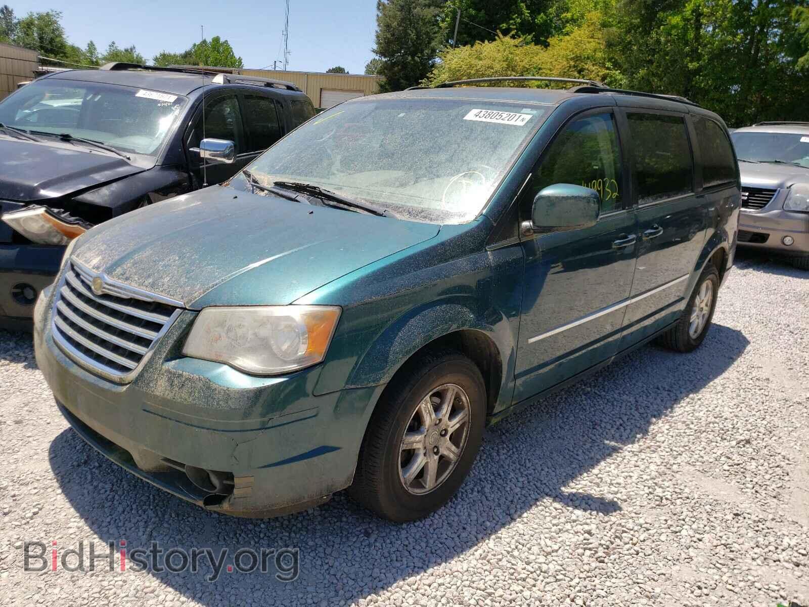 2009 CHRYSLER MINIVAN - VIN: 2A8HR54199R637988 - Фото 2