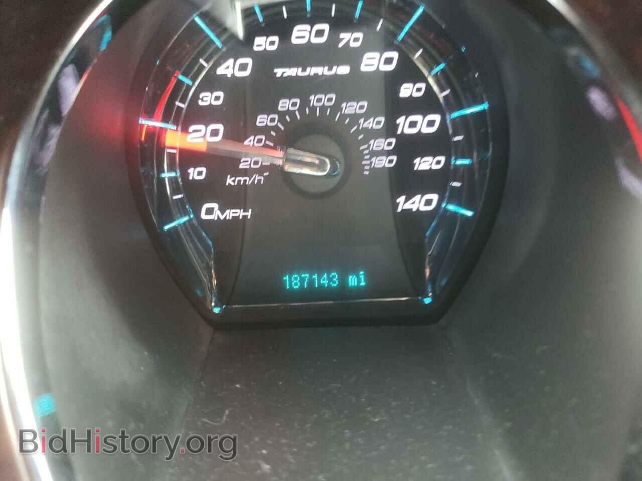 2011 FORD TAURUS - VIN: 1FAHP2FW0BG175225 - Фото 9