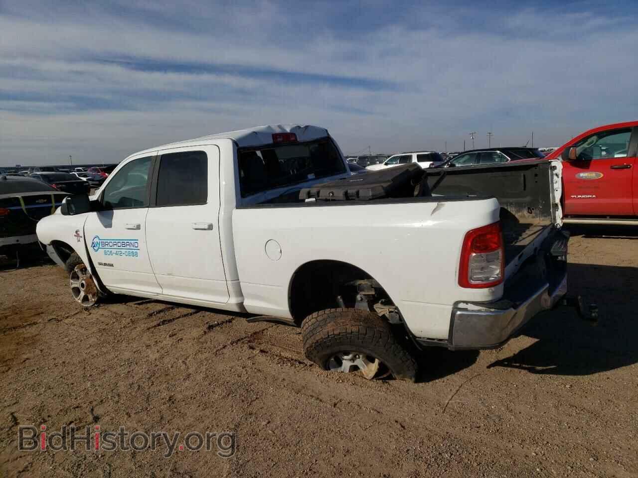 2020 RAM 2500 - VIN: 3C6UR5DL9LG178666 - Фото 2