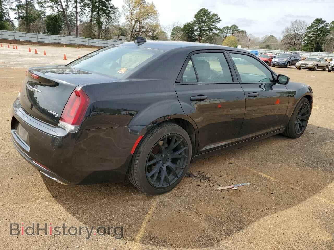 2015 CHRYSLER 300 - VIN: 2C3CCABG5FH743170 - Фото 3