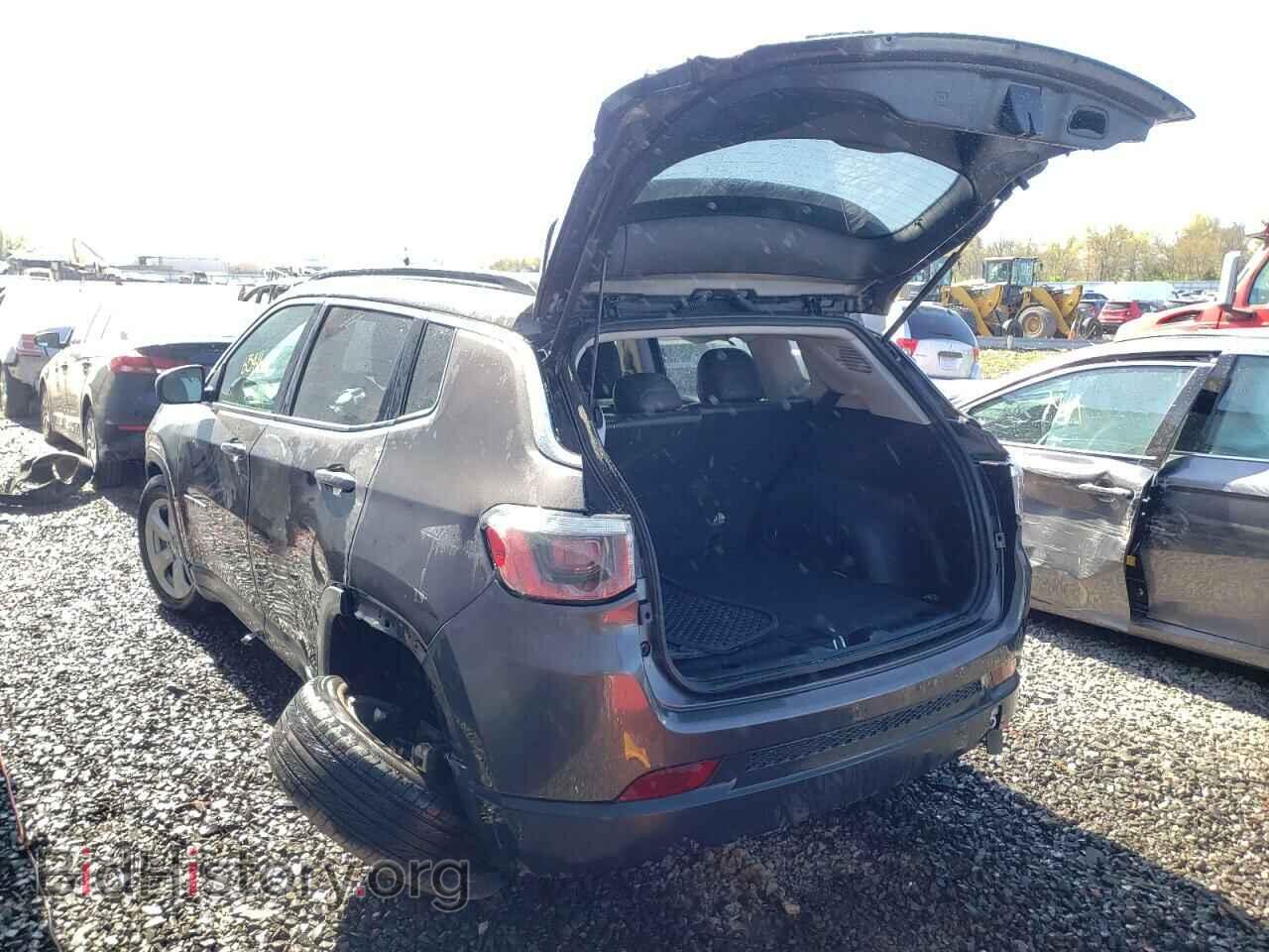 2018 JEEP COMPASS - VIN: 3C4NJDBB6JT131706 - Photo 3