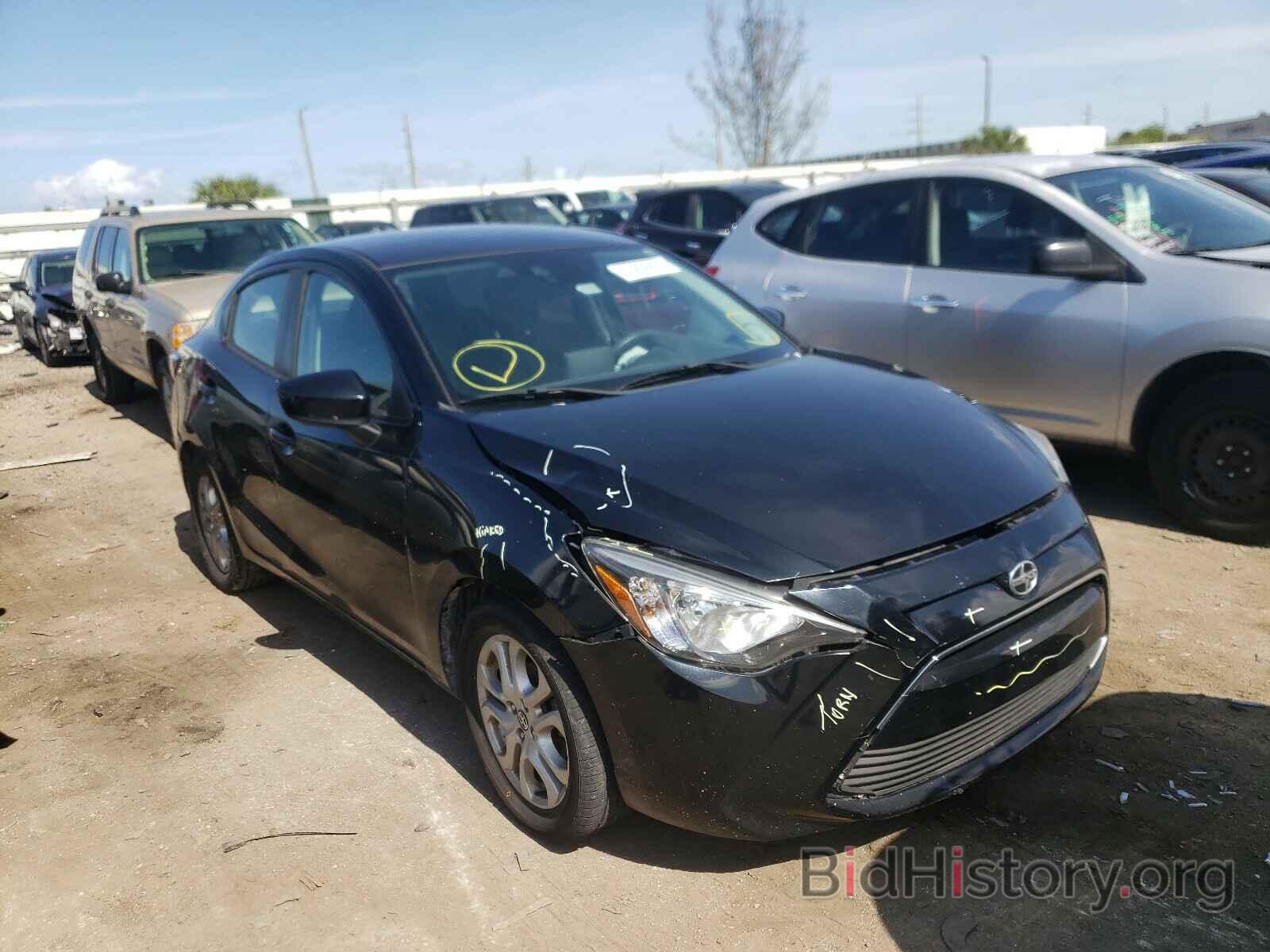 Photo 3MYDLBZV4GY141514 - TOYOTA SCION 2016