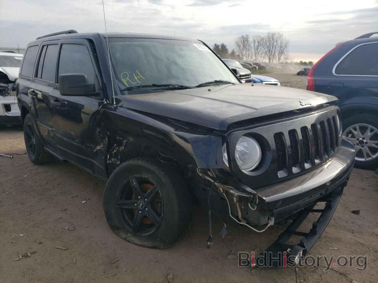 Photo 1C4NJRBBXDD129495 - JEEP PATRIOT 2013