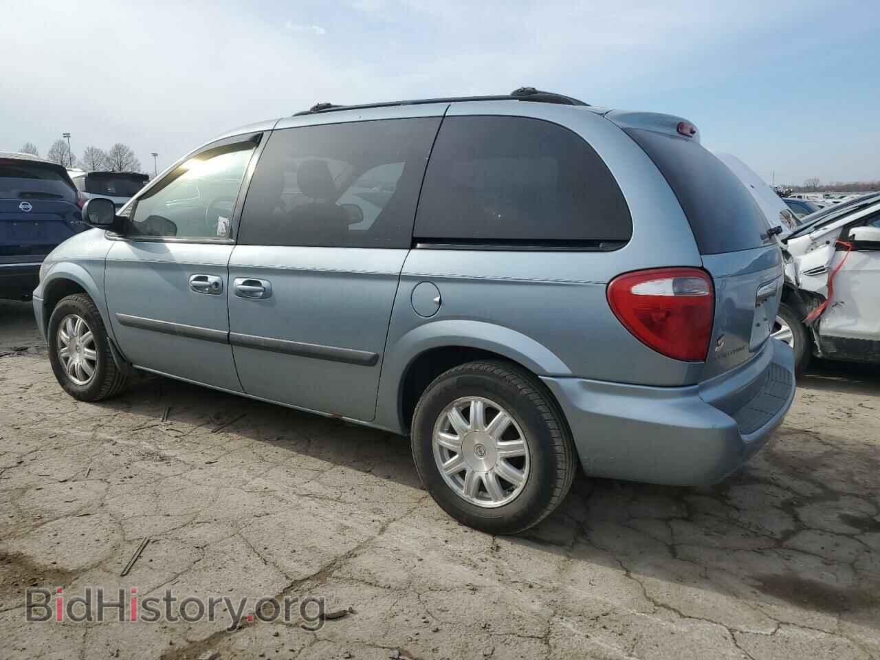 2006 CHRYSLER MINIVAN - VIN: 1A4GP45R76B658222 - Фото 2