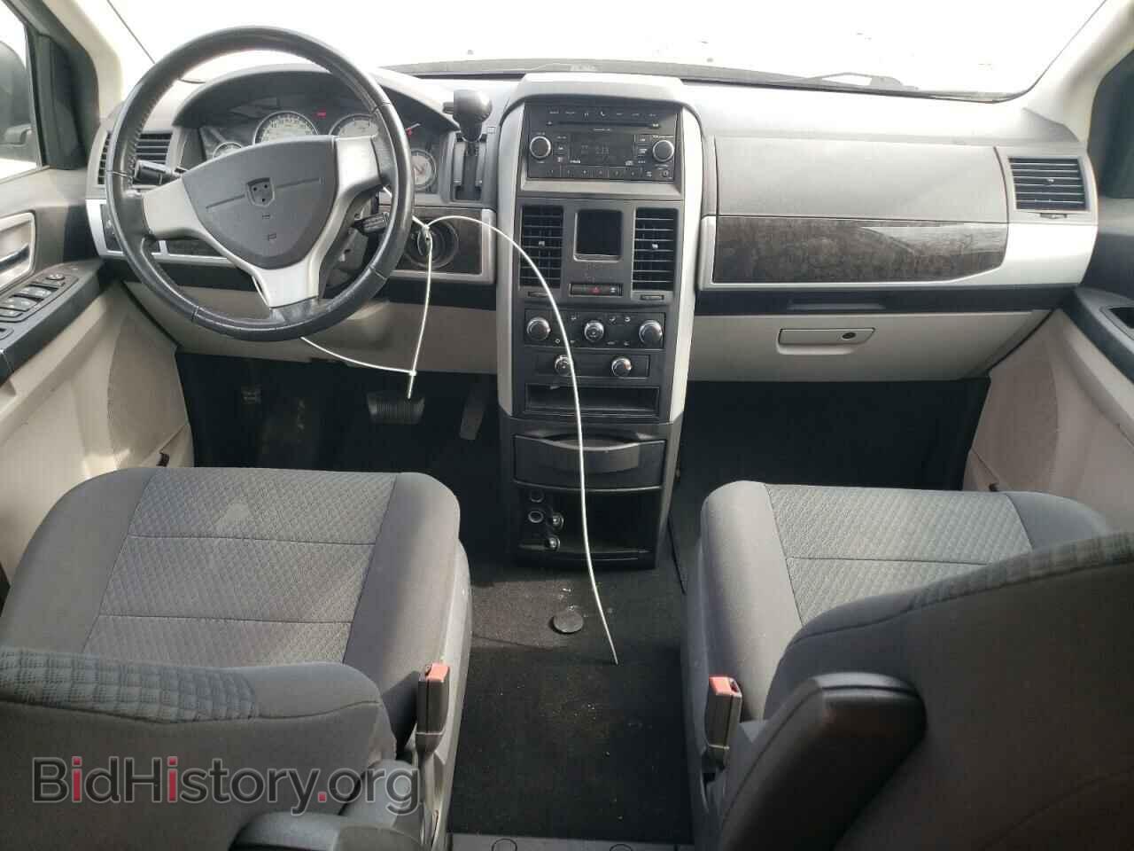 2010 DODGE CARAVAN - VIN: 2D4RN5D17AR483201 - Фото 8