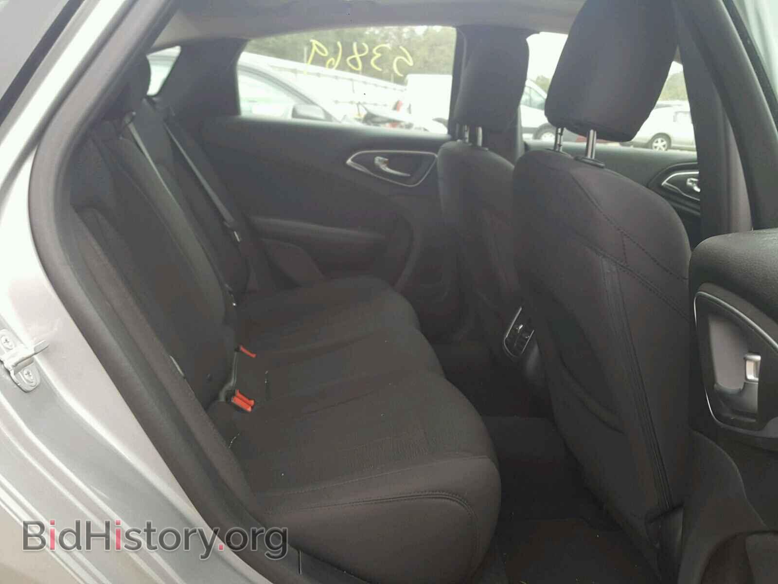 2015 CHRYSLER 200 - VIN: 1C3CCCAB0FN537893 - Фото 6