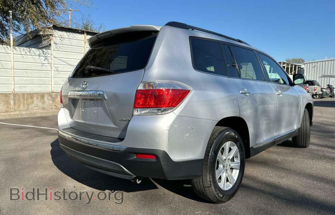 2011 TOYOTA HIGHLANDER - VIN: 5TDBK3EH3BS071454 - Фото 4