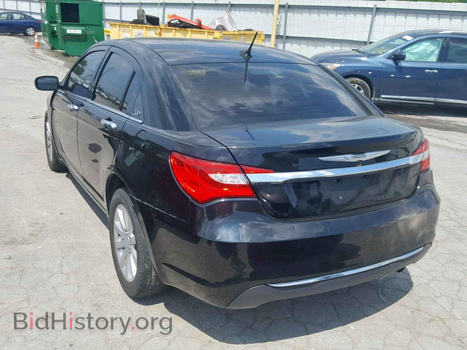 2013 CHRYSLER 200 - VIN: 1C3CCBCB1DN604800 - Фото 3