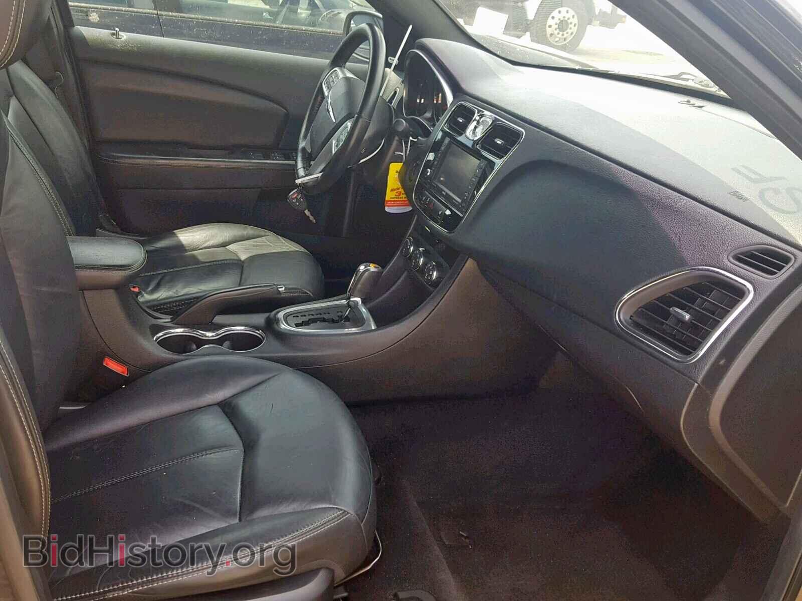 2013 CHRYSLER 200 - VIN: 1C3CCBCB1DN604800 - Фото 5