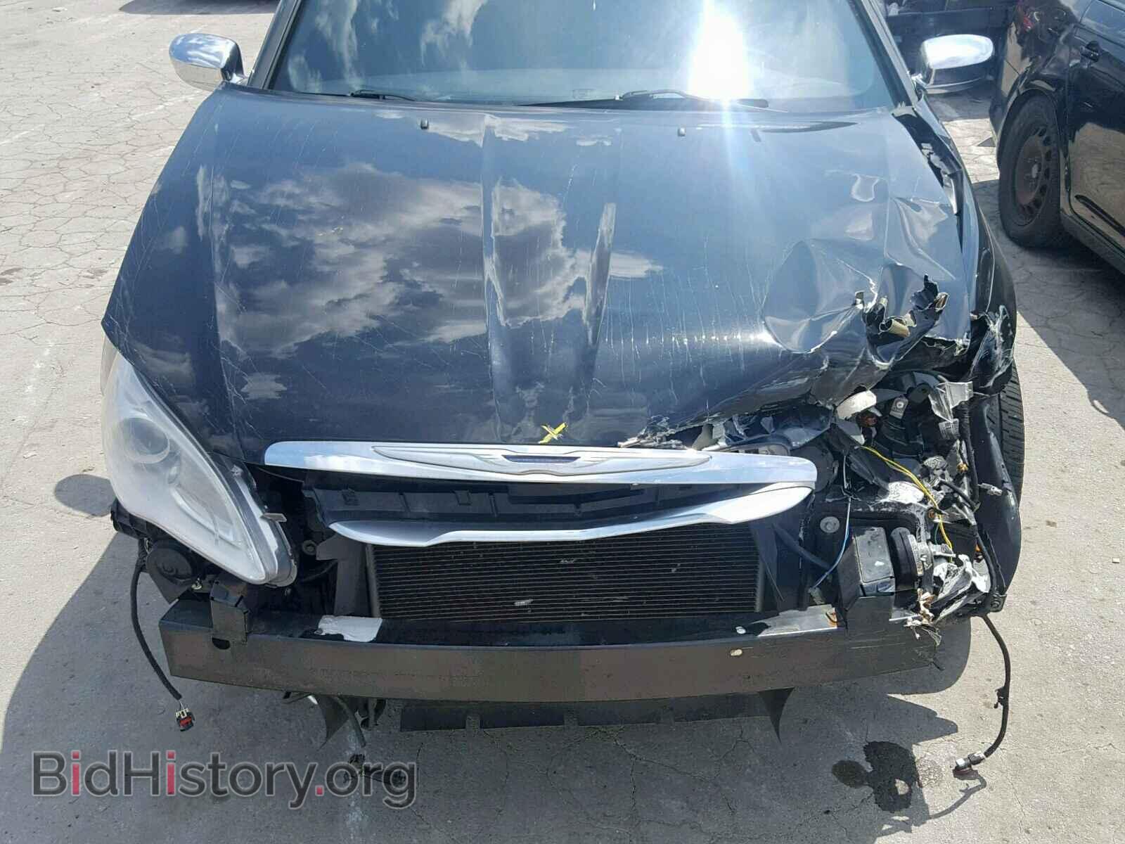 2013 CHRYSLER 200 - VIN: 1C3CCBCB1DN604800 - Фото 7