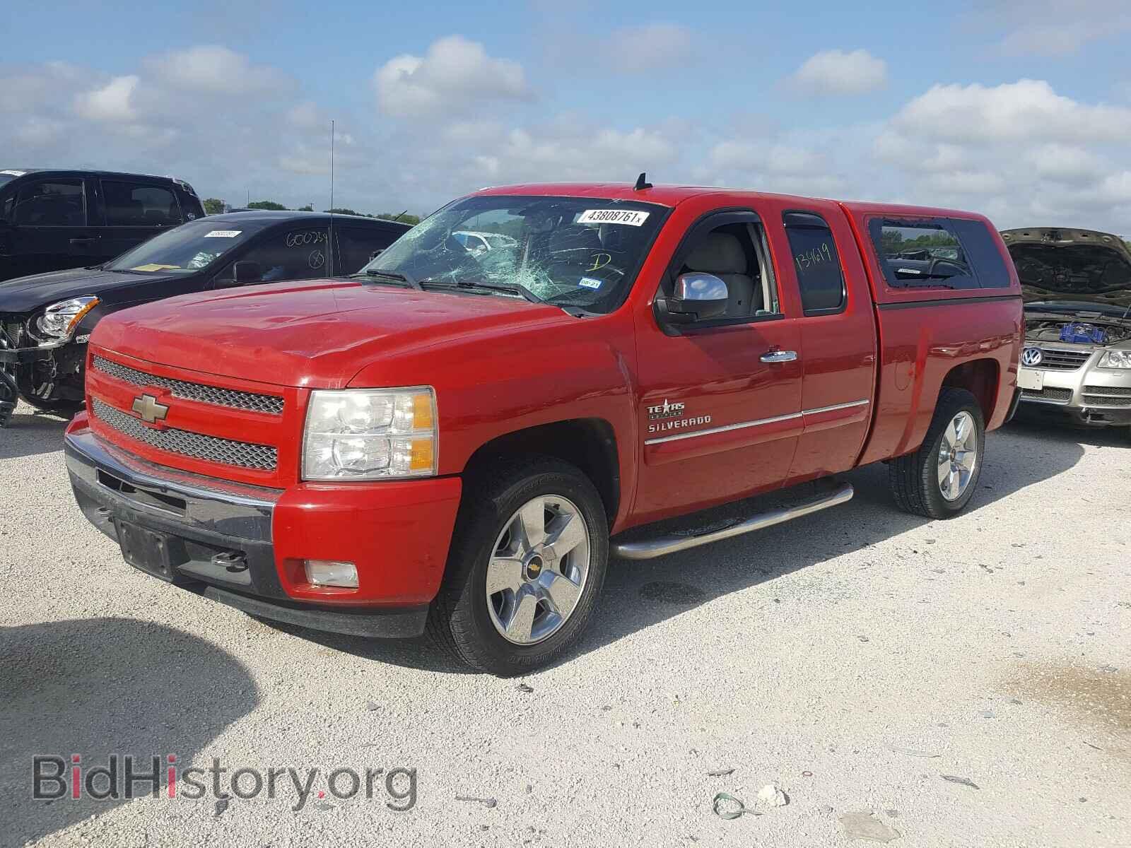 2011 CHEVROLET SILVERADO - VIN: 1GCRCSE06BZ279780 - Фото 2