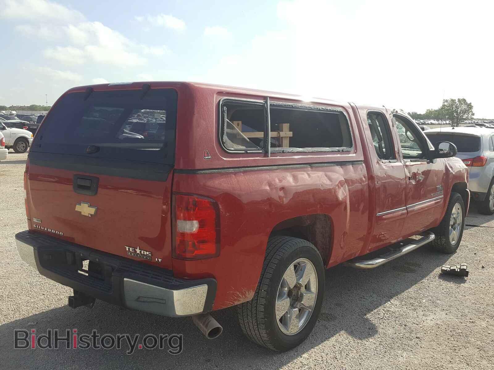 2011 CHEVROLET SILVERADO - VIN: 1GCRCSE06BZ279780 - Фото 4