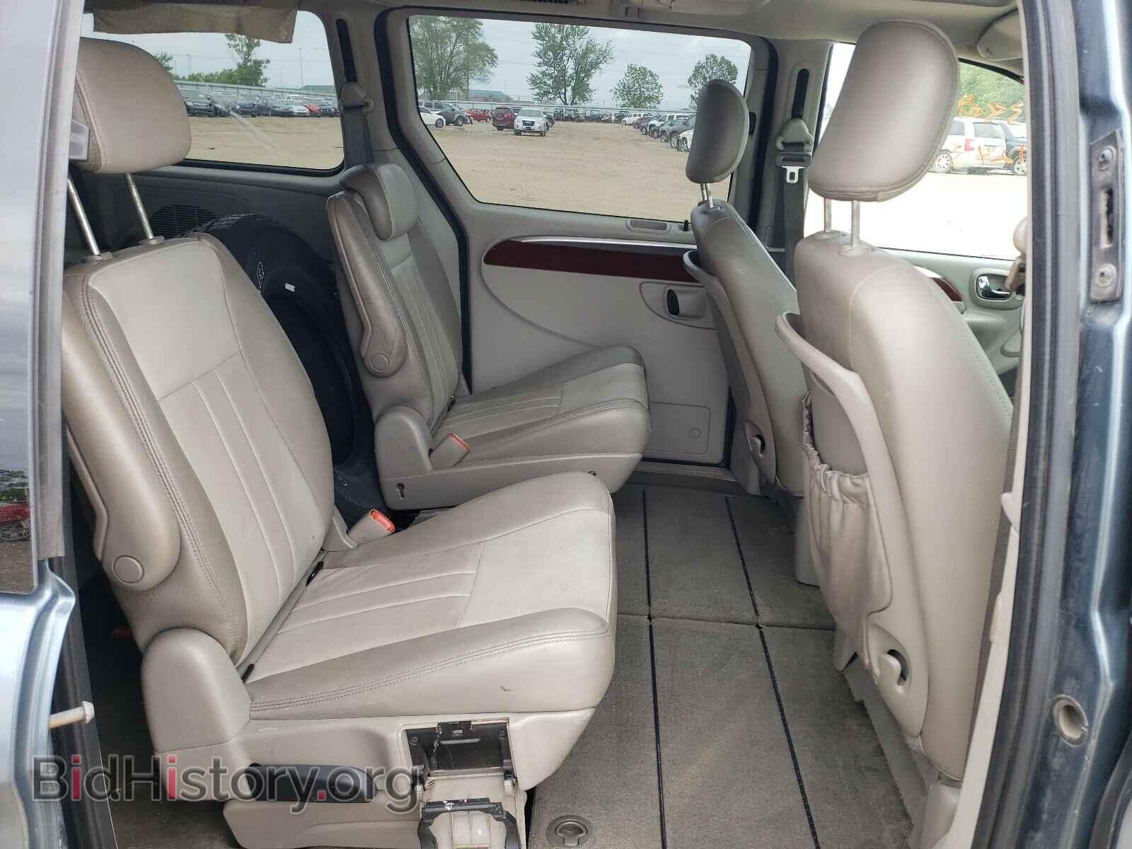 2007 CHRYSLER MINIVAN - VIN: 2A4GP54LX7R185602 - Фото 6