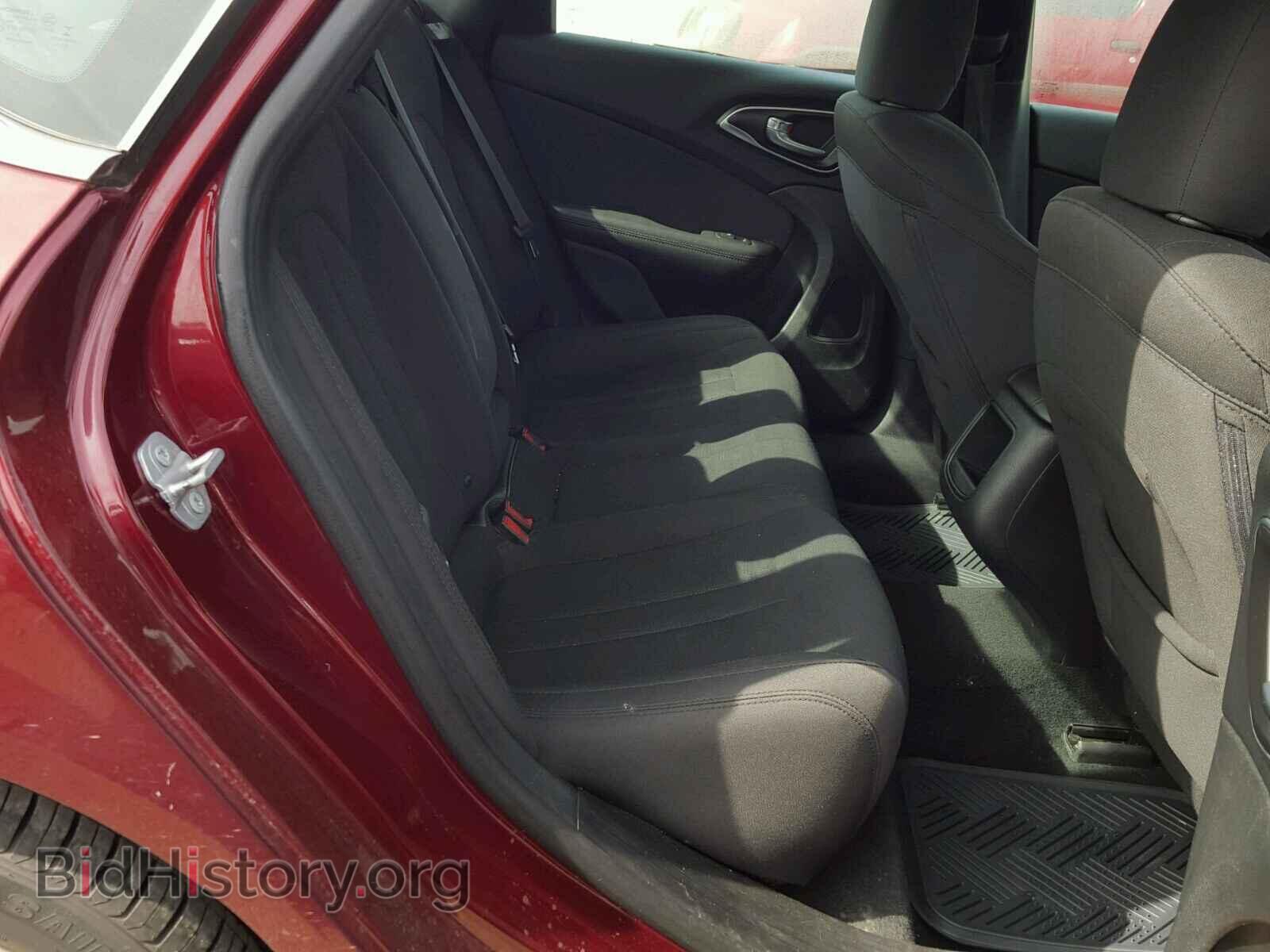 2016 CHRYSLER 200 - VIN: 1C3CCCABXGN127832 - Фото 6