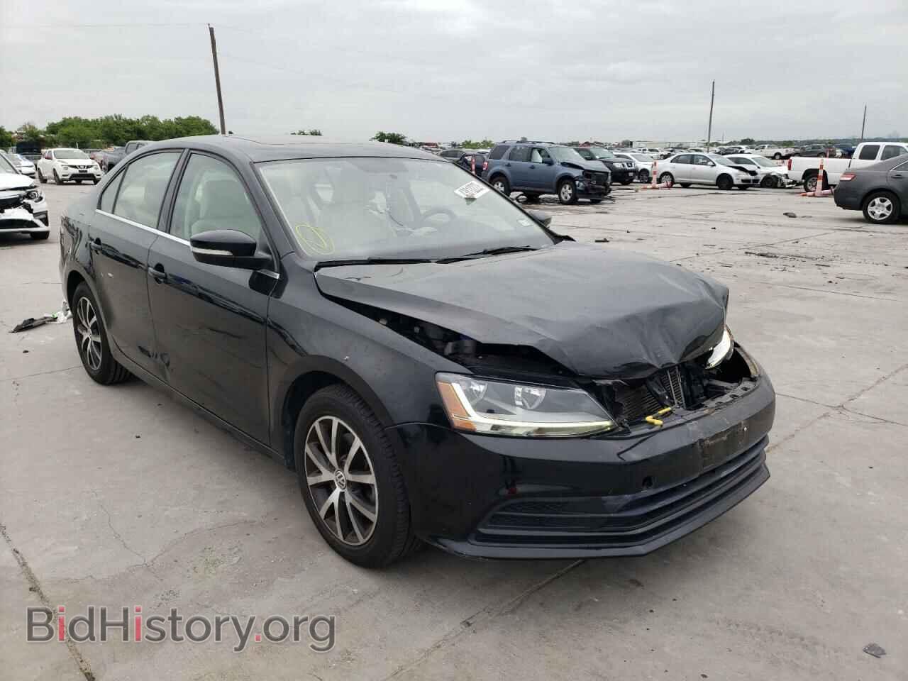 Фотография 3VWDB7AJ1HM315066 - VOLKSWAGEN JETTA 2017