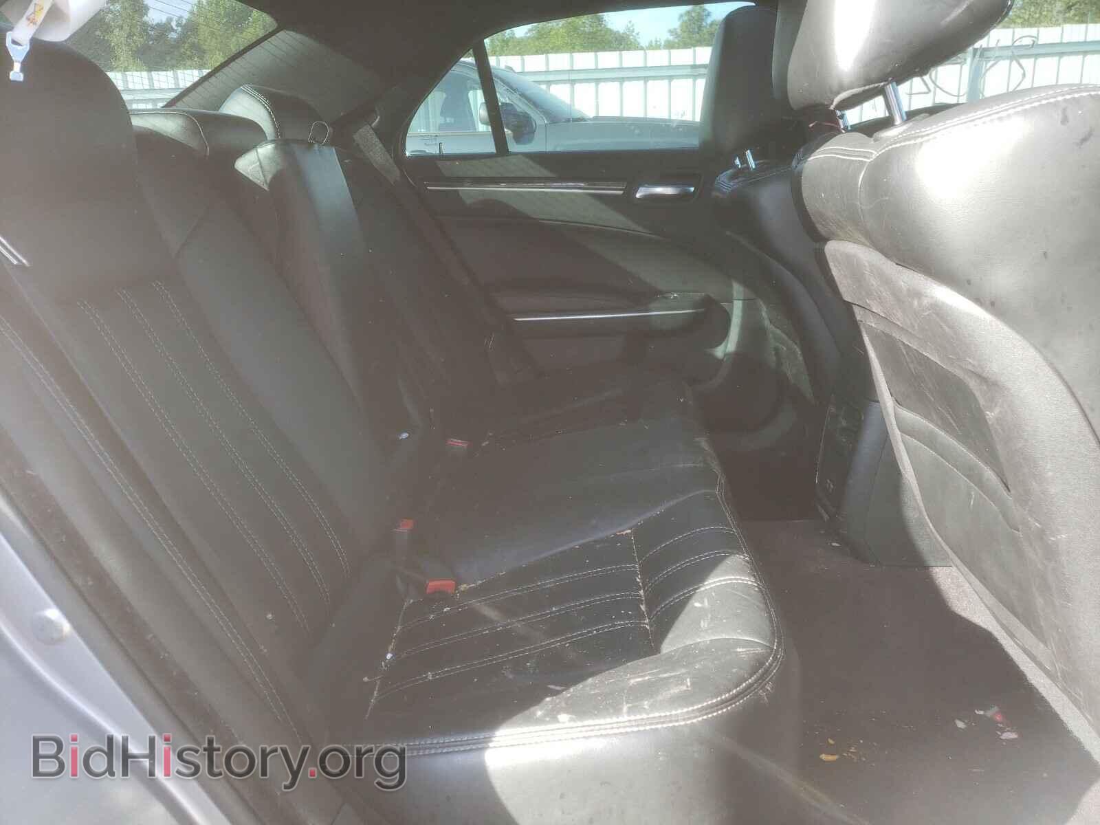 2017 CHRYSLER 300 - VIN: 2C3CCABG3HH526784 - Фото 6