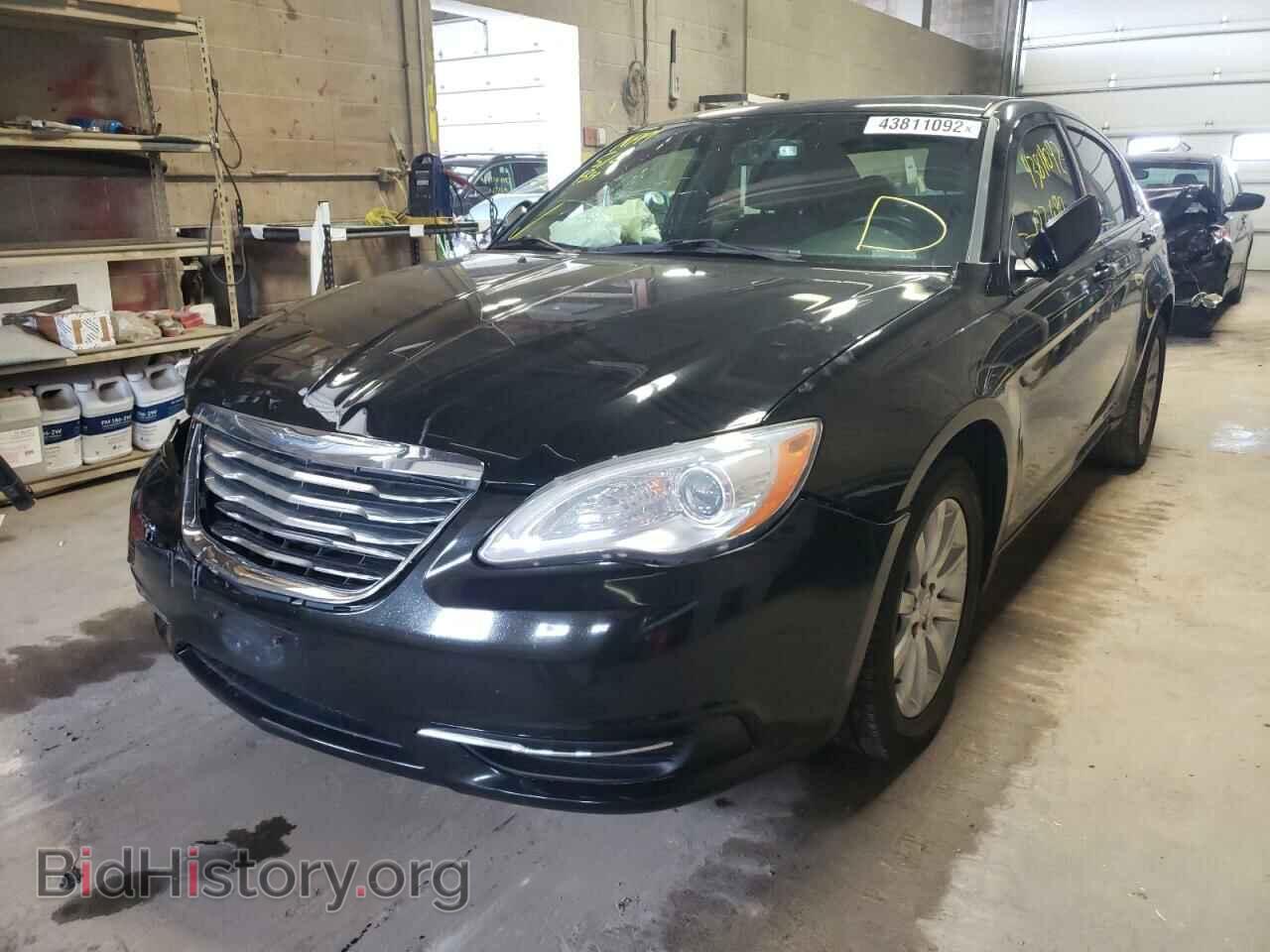 2012 CHRYSLER 200 - VIN: 1C3CCBBG1CN297818 - Фото 2