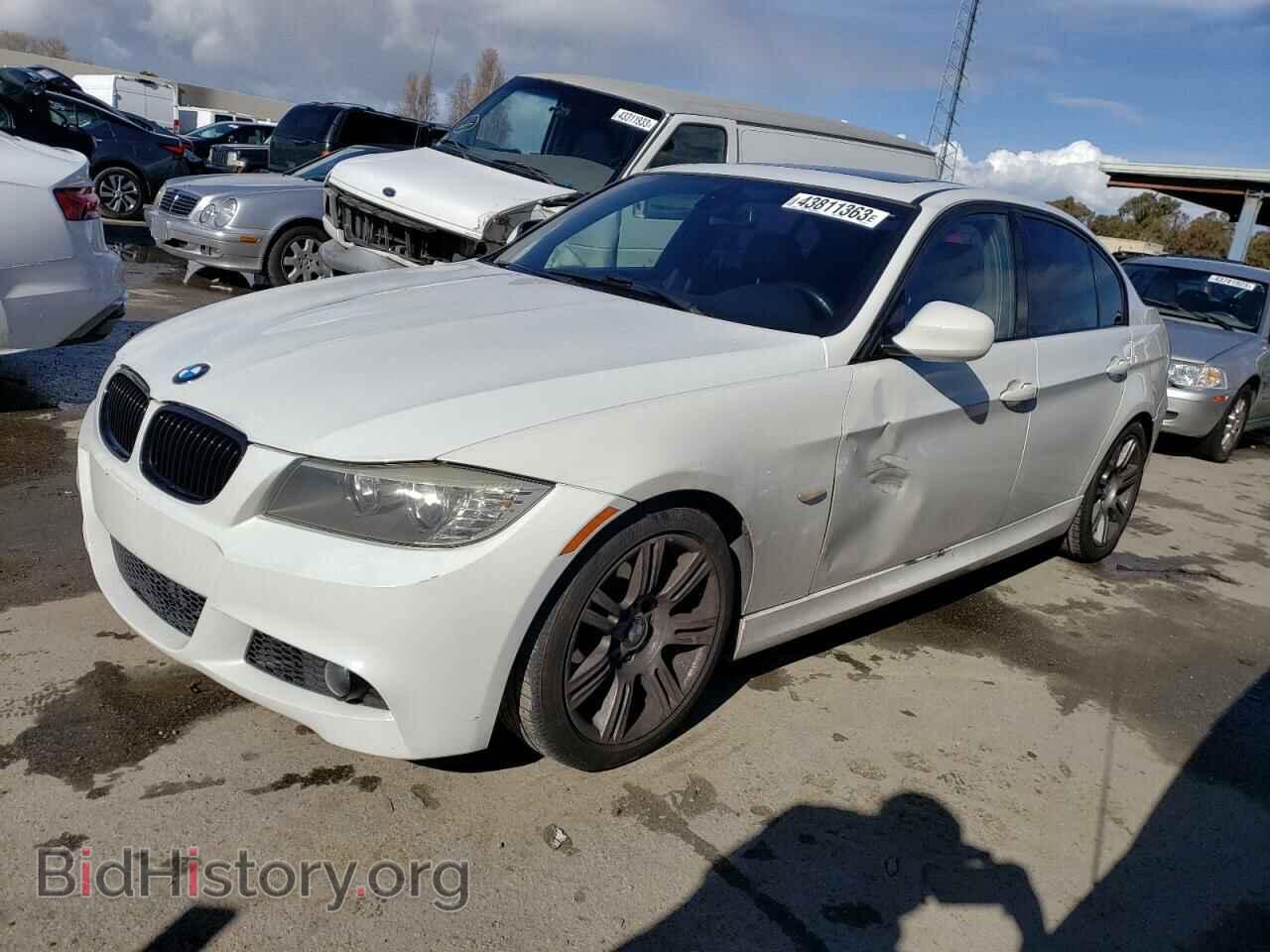 Photo WBAPH5G50BNM75172 - BMW 3 SERIES 2011