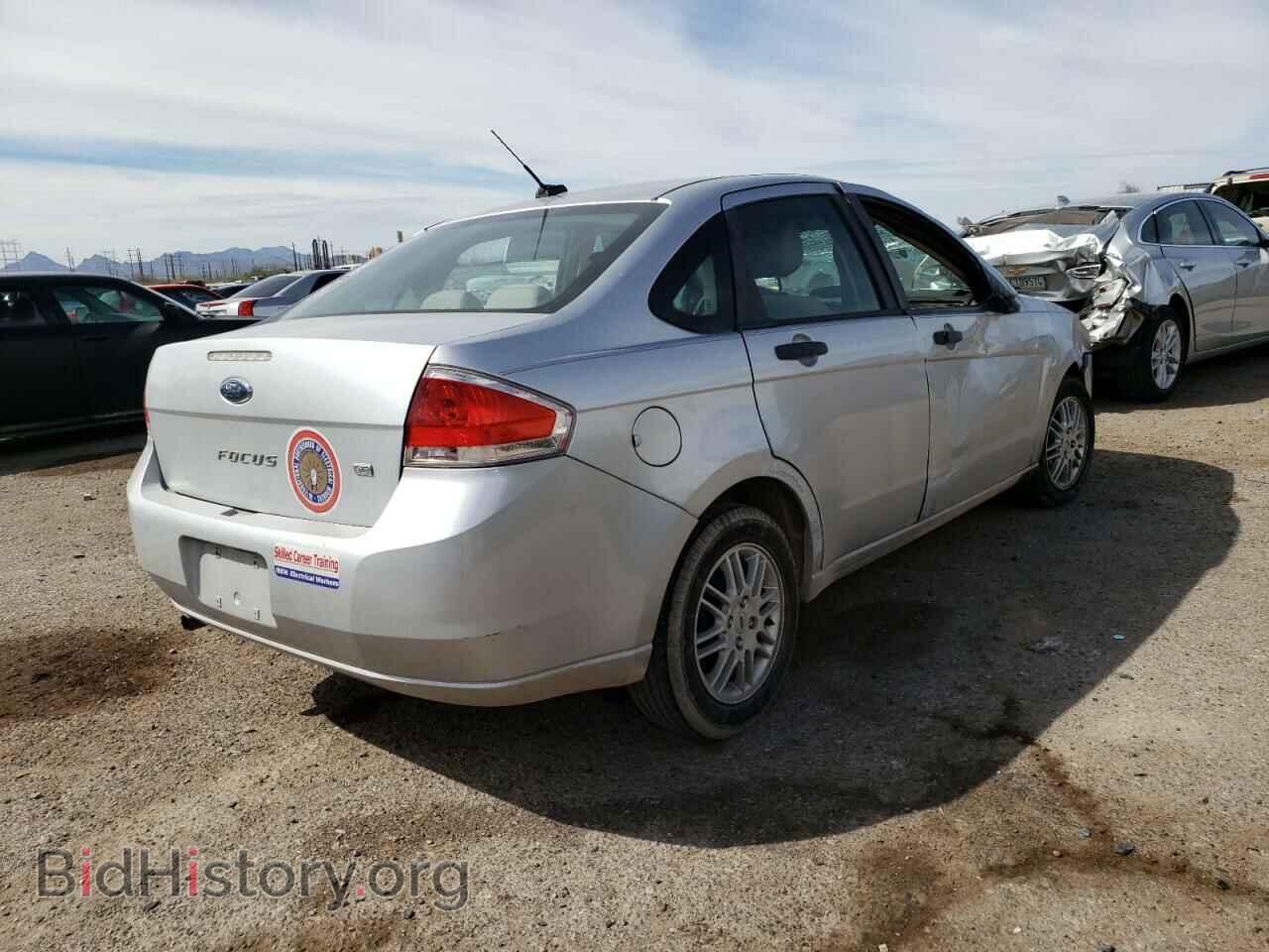 2010 FORD FOCUS - VIN: 1FAHP3FN4AW146375 - Фото 3