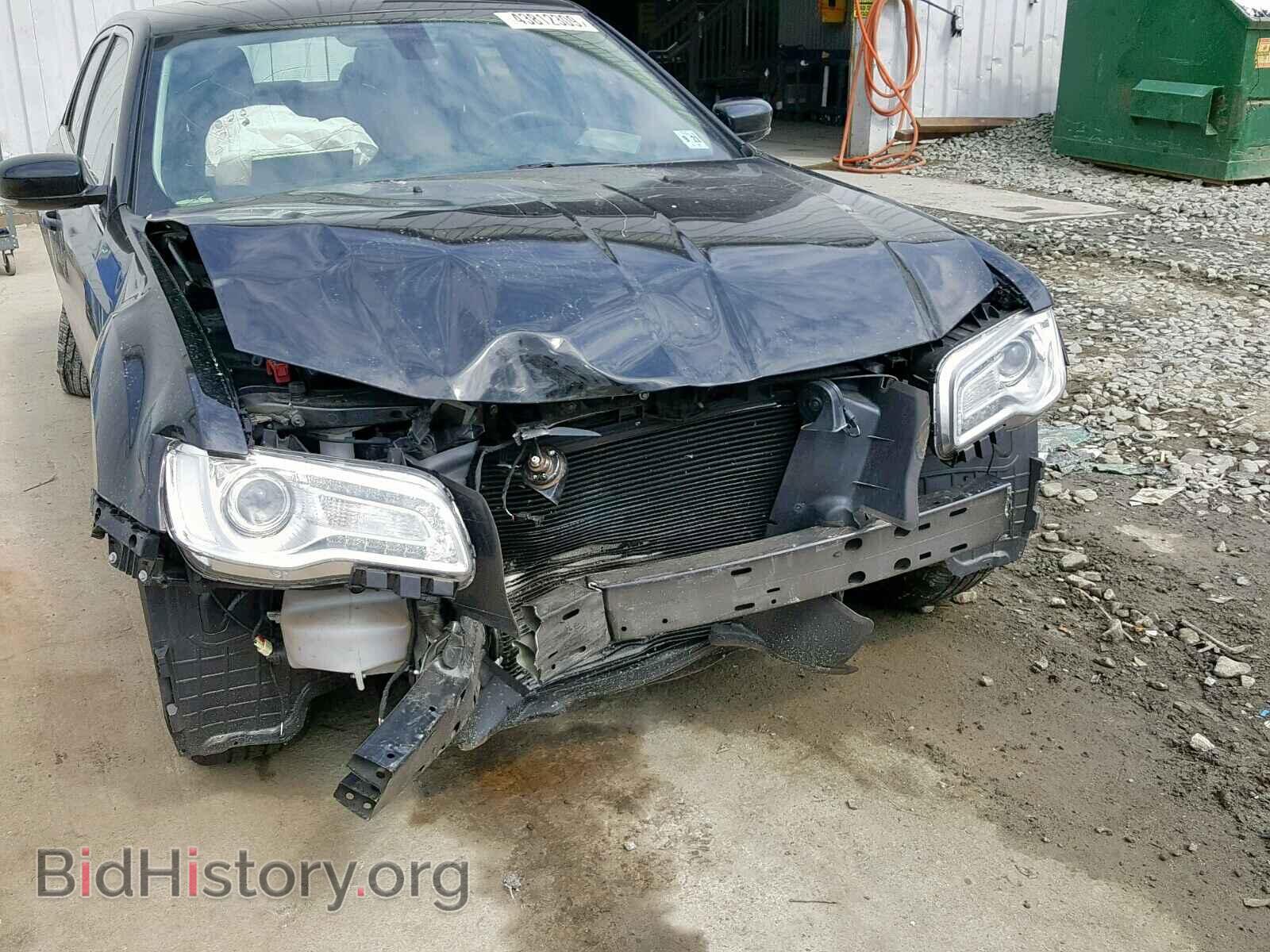 2016 CHRYSLER 300 - VIN: 2C3CCAAG0GH295911 - Фото 9