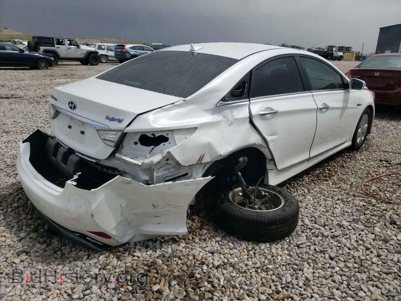2012 HYUNDAI SONATA - VIN: KMHEC4A44CA046253 - Photo 4