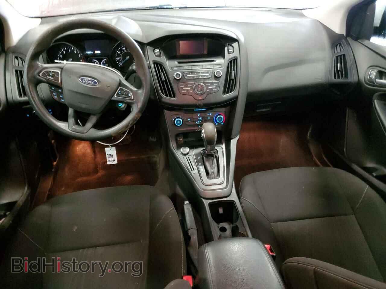 2017 FORD FOCUS - VIN: 1FADP3F24HL341179 - Photo 8