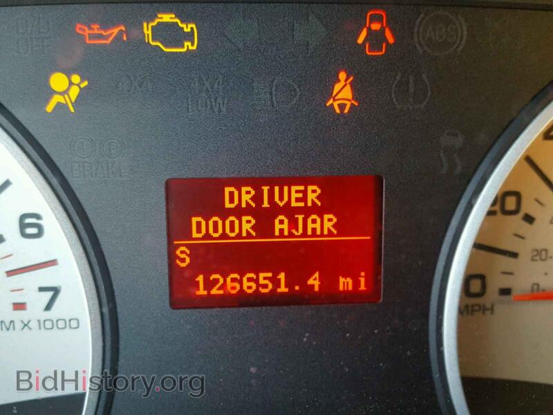 2010 Ford EXPLORER (VIN 1FMEU7F89AUA94448) — photo 8 of 10