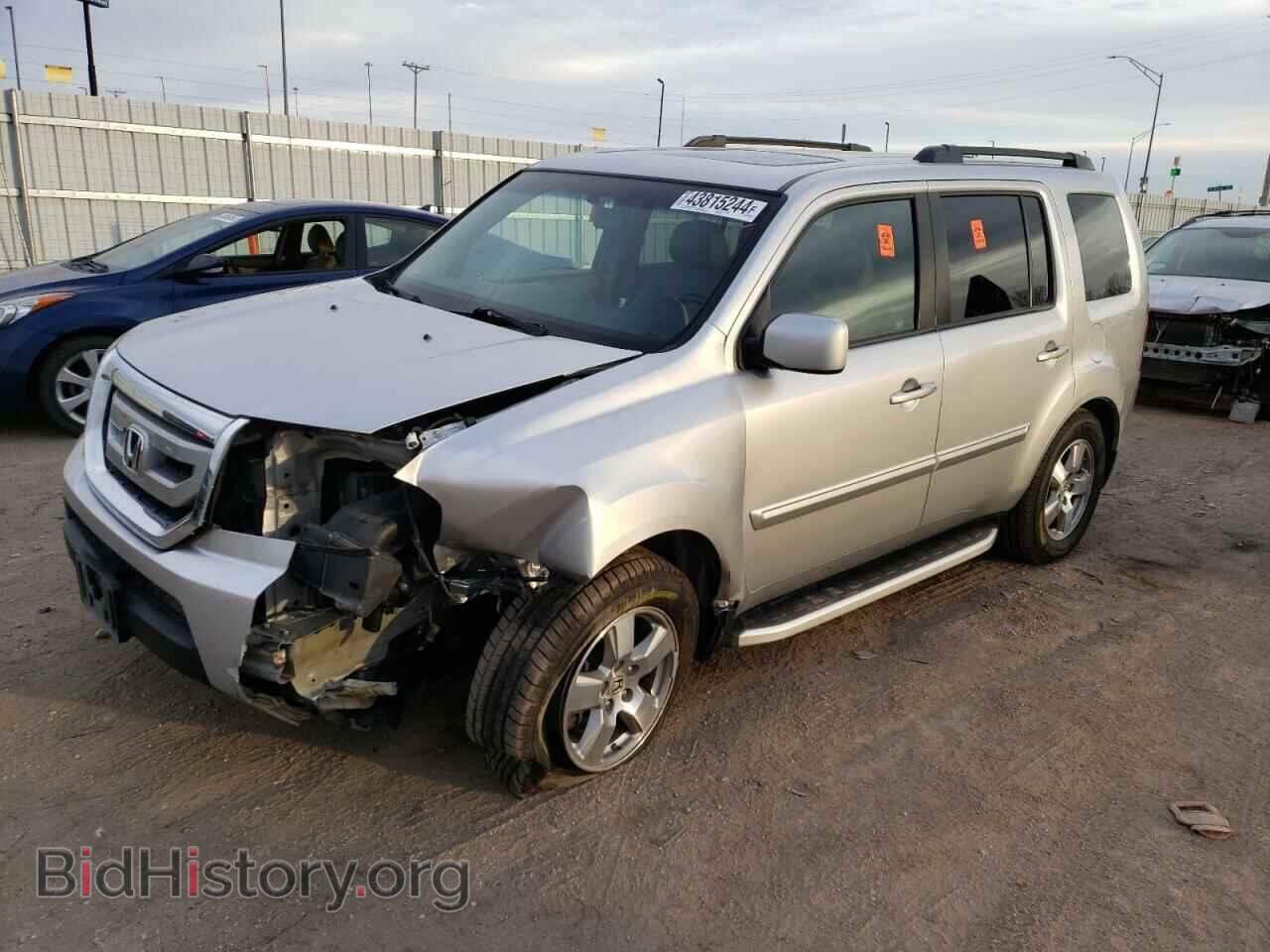 Photo 5FNYF4H57BB062167 - HONDA PILOT 2011