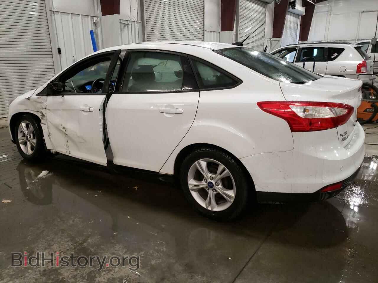 2014 FORD FOCUS - VIN: 1FADP3F2XEL431884 - Фото 2