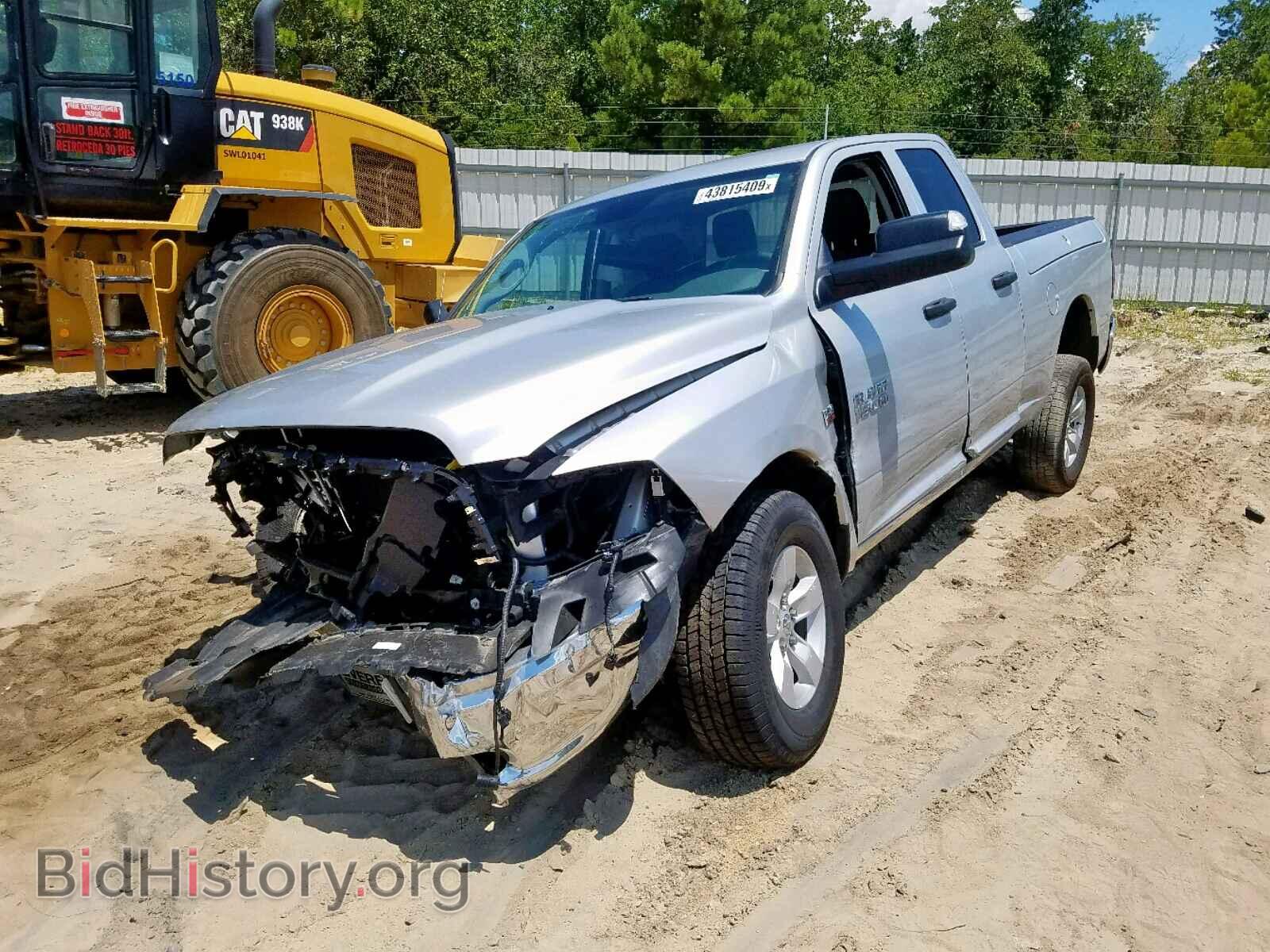 2018 RAM 1500 ST - VIN: 1C6RR7FT7JS189993 - Фото 2