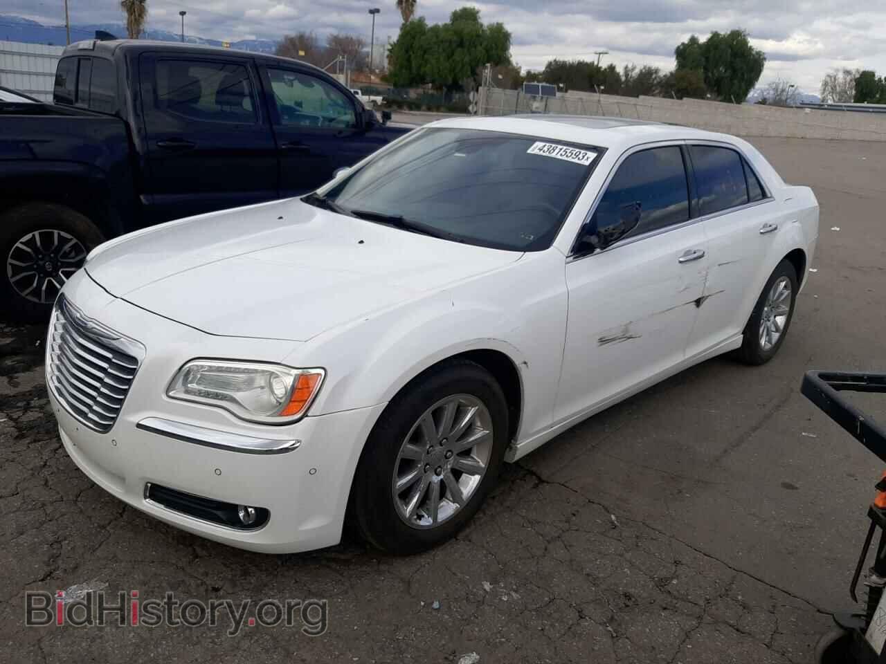 Фотография 2C3CCACG5CH207829 - CHRYSLER 300 2012