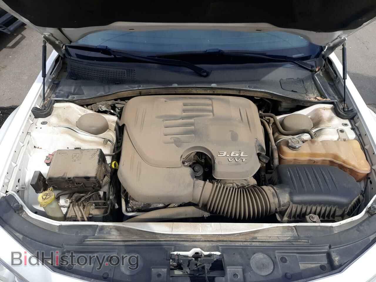 2012 CHRYSLER 300 - VIN: 2C3CCACG5CH207829 - Фото 11