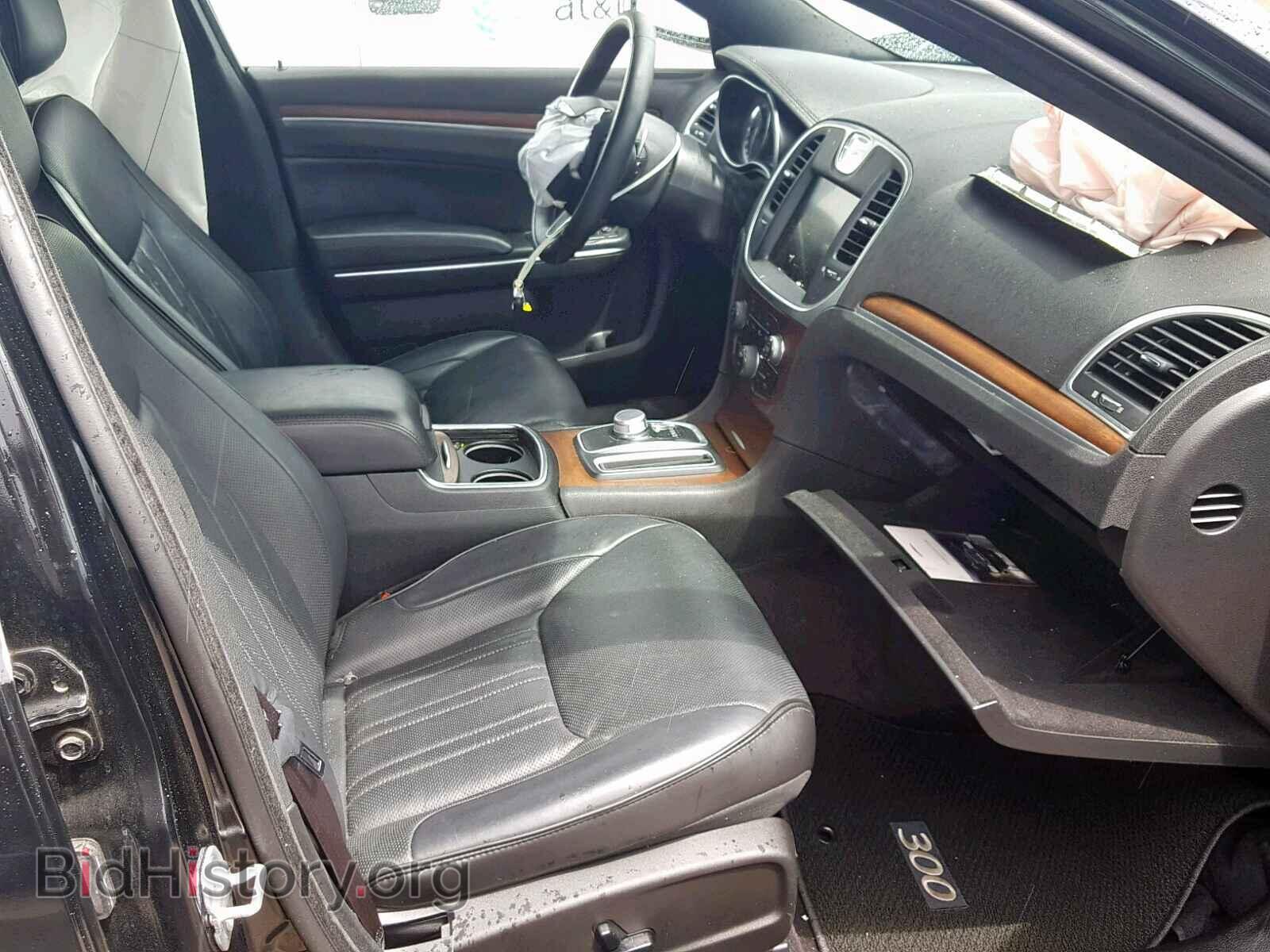 2016 CHRYSLER 300 - VIN: 2C3CCAPT7GH269925 - Фото 5