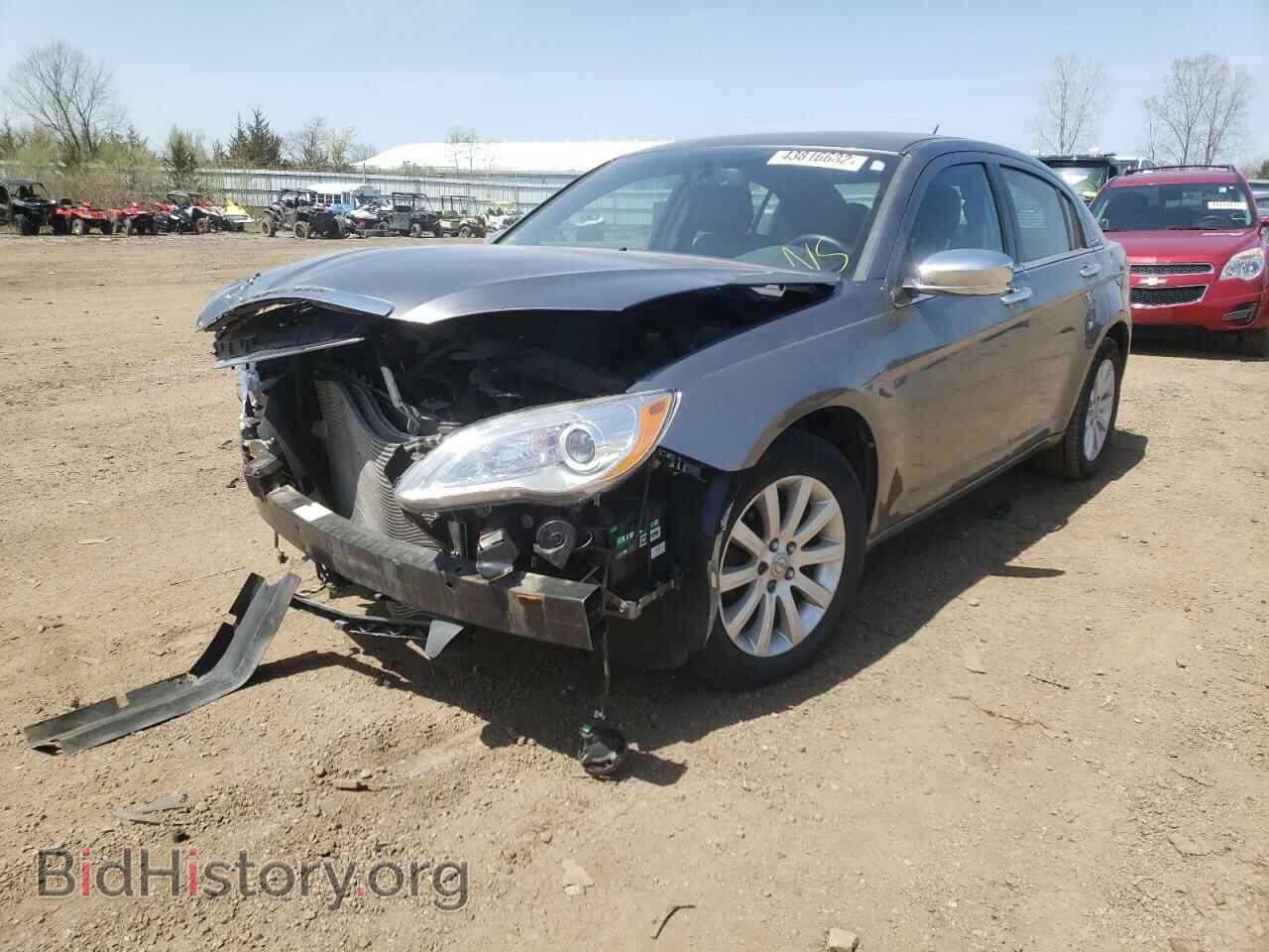 2013 CHRYSLER 200 - VIN: 1C3CCBCG7DN601301 - Photo 2