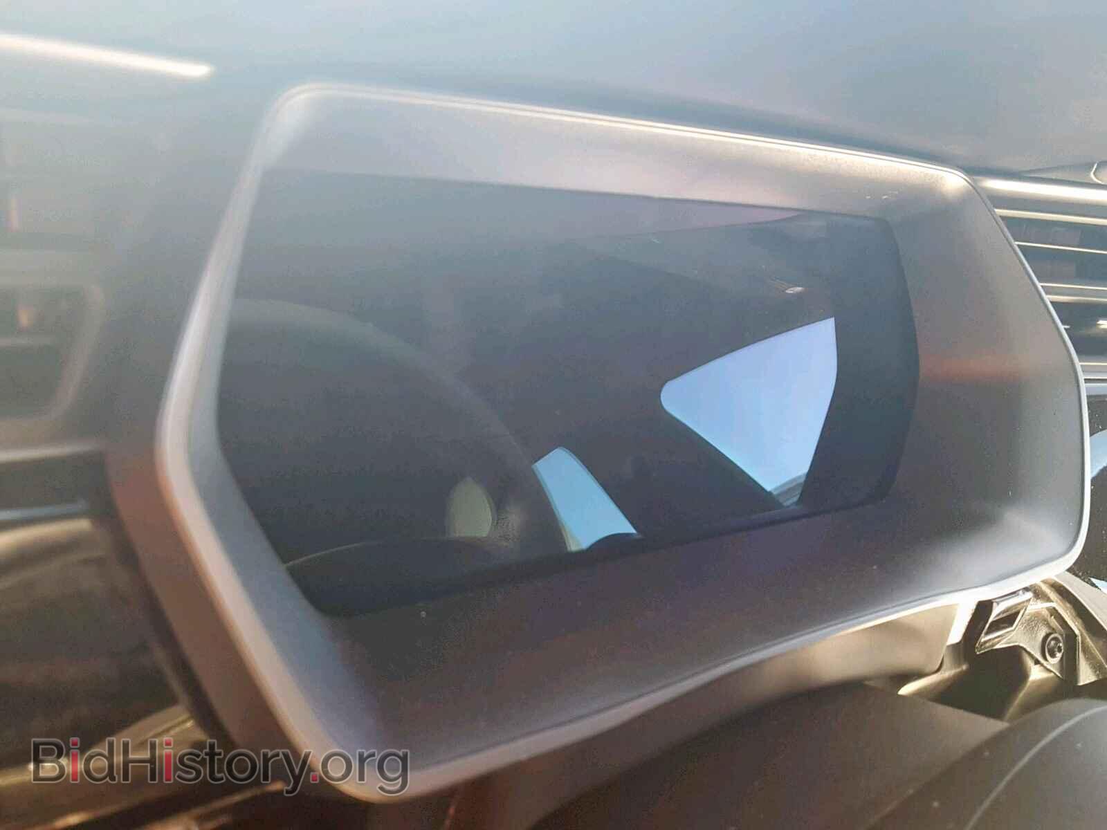 2019 TESLA MODEL S - VIN: 5YJSA1E45KF330826 - Фото 8