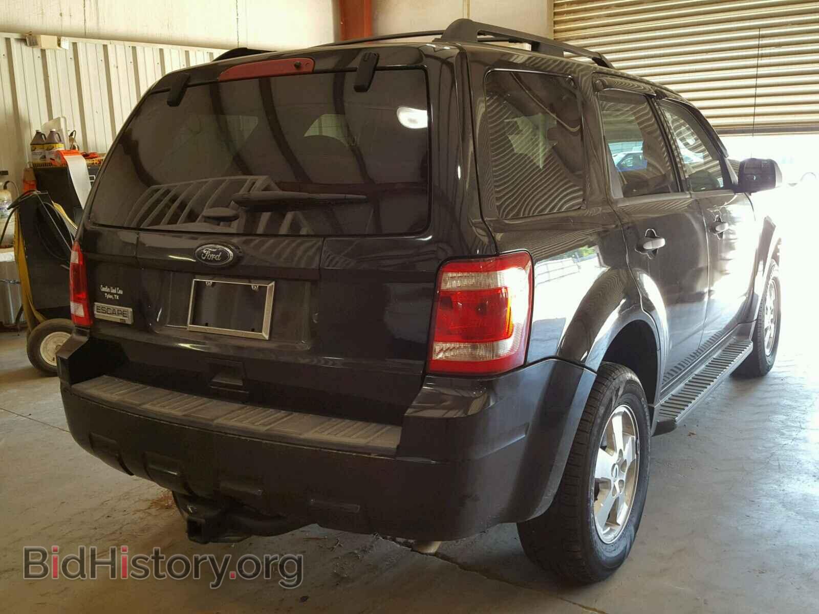 2011 FORD ESCAPE - VIN: 1FMCU0D78BKC01091 - Фото 4
