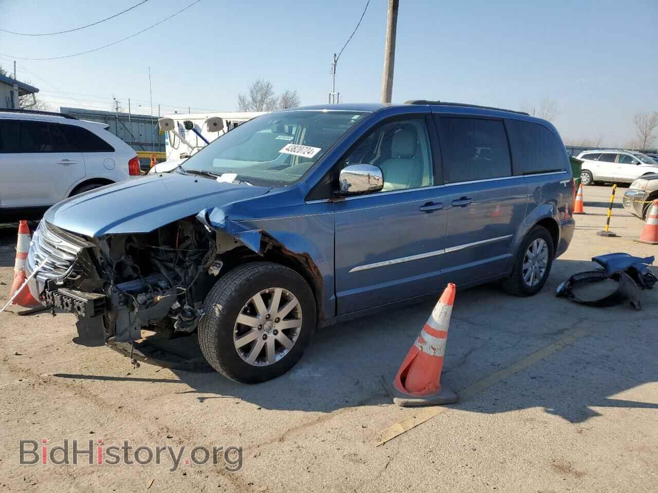 Photo 2A4RR8DG0BR747328 - CHRYSLER MINIVAN 2011