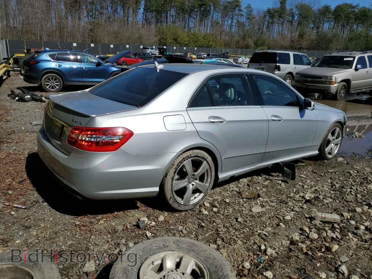 2011 MERCEDES-BENZ E-CLASS - VIN: WDDHF8HB5BA484353 - Фото 3