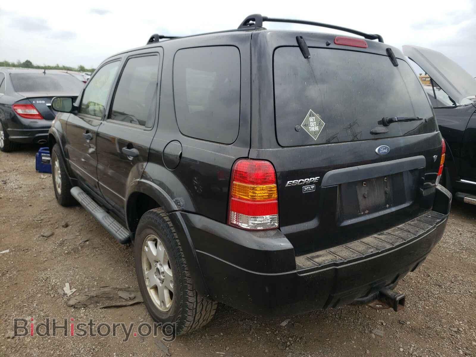 2007 FORD ESCAPE - VIN: 1FMYU93127KC02879 - Фото 3
