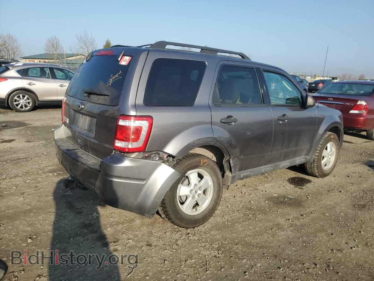 2010 FORD ESCAPE - VIN: 1FMCU0D71AKB42383 - Фото 3