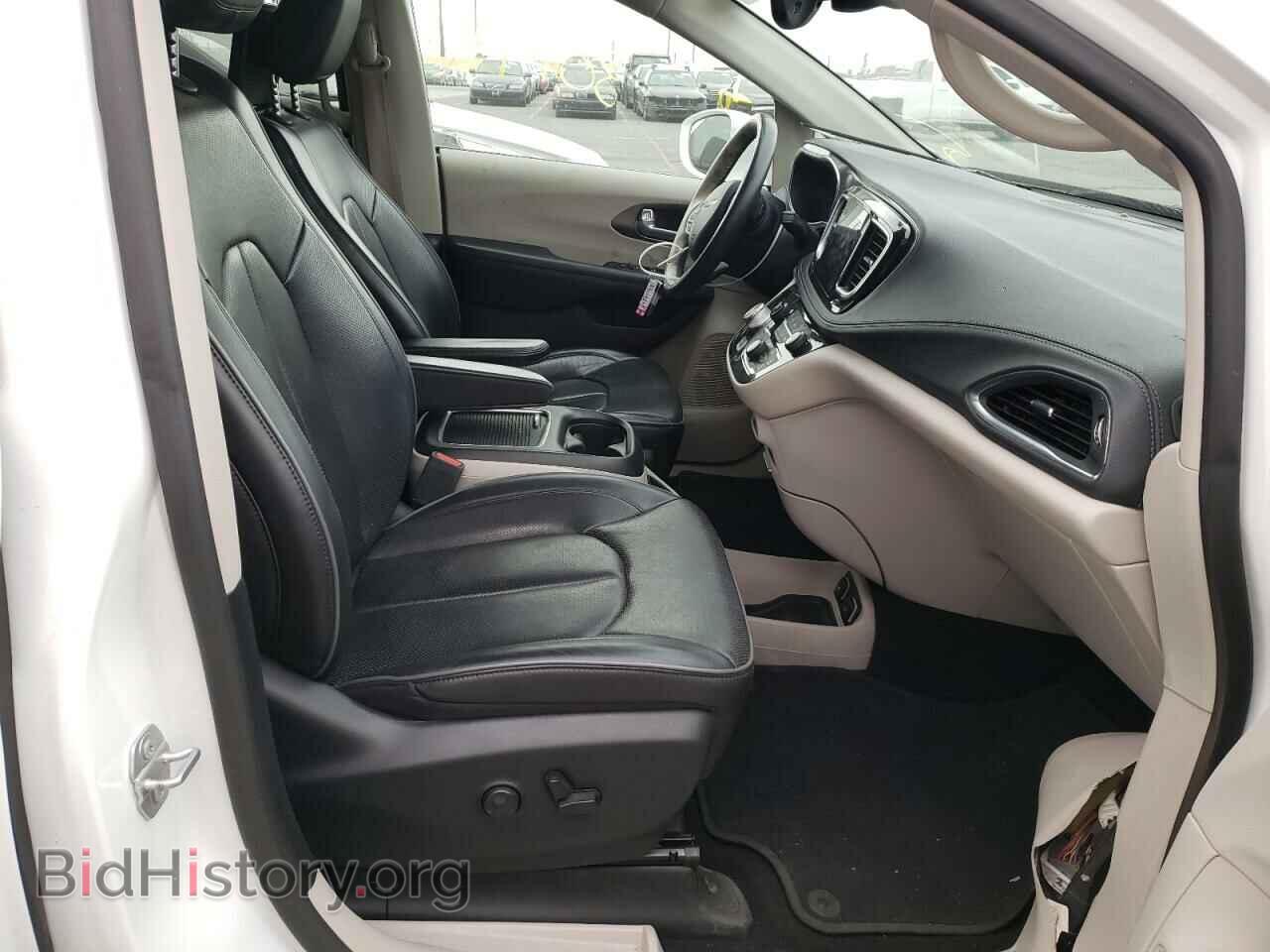 2019 CHRYSLER PACIFICA - VIN: 2C4RC1GG4KR644987 - Фото 5
